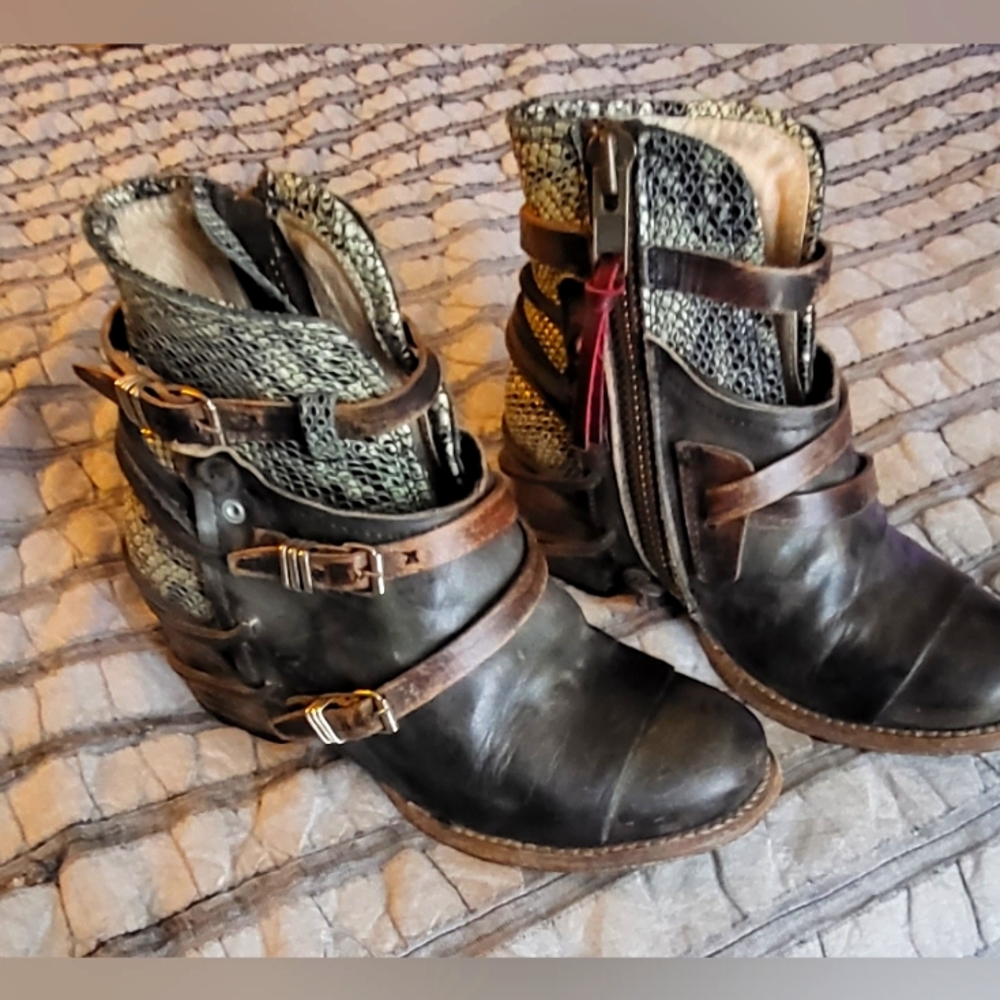 Freebird Crue olive sz 7